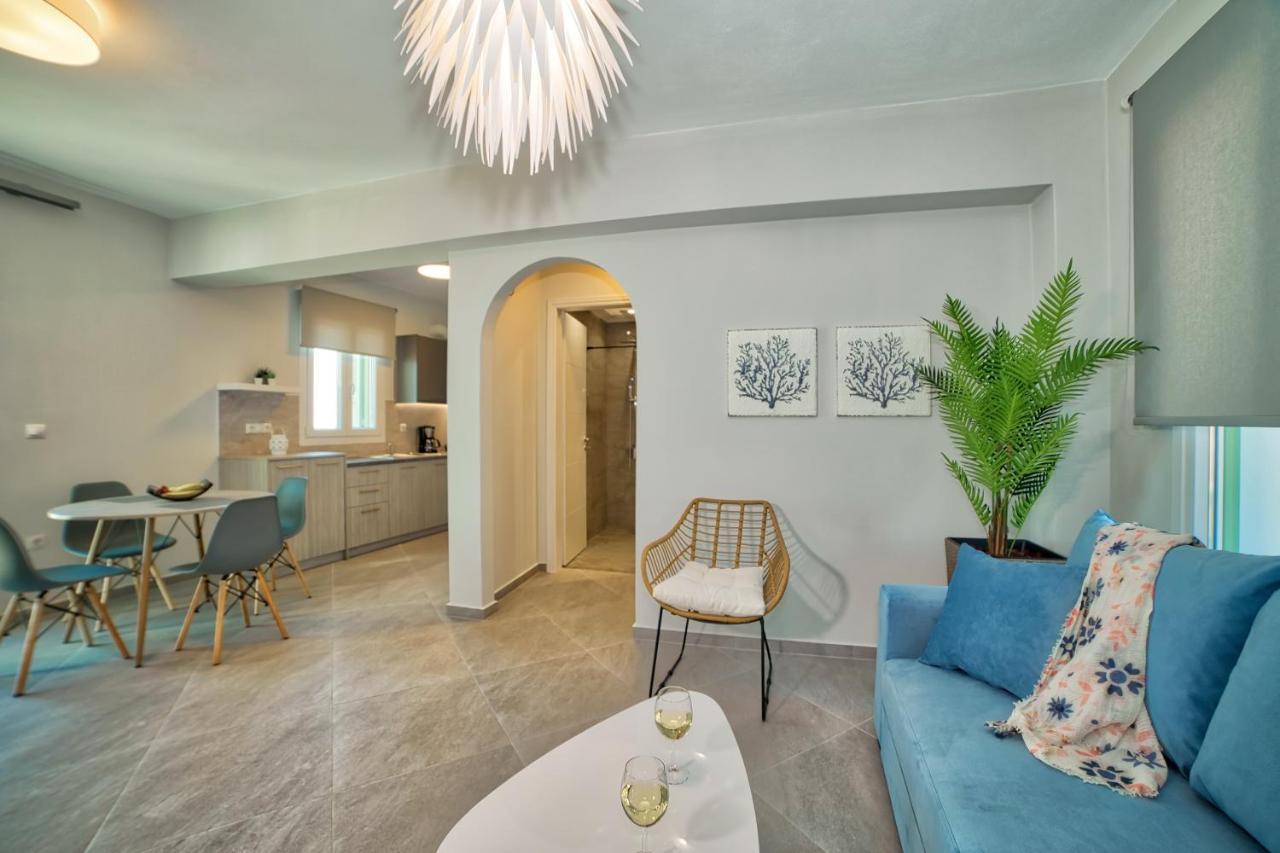Corali Suites Andros Batsíon Eksteriør bilde