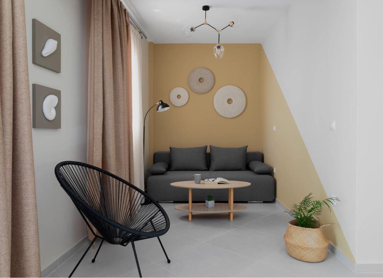 Corali Suites Andros Batsíon Eksteriør bilde