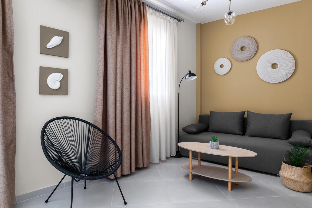 Corali Suites Andros Batsíon Eksteriør bilde